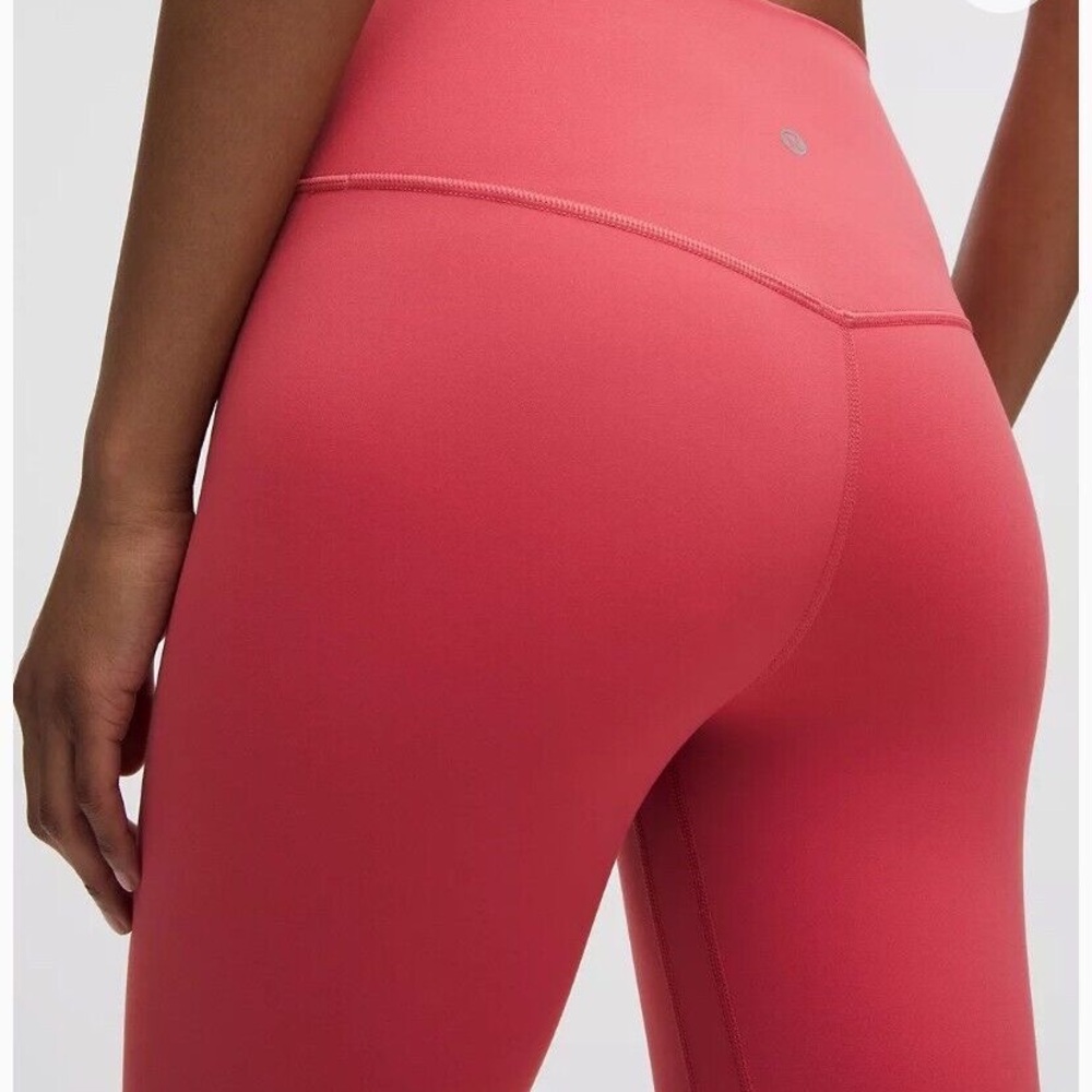 Lululemon Fast Free HR Crop ”    Hyper Flow Pink HYFL Tight Nulux